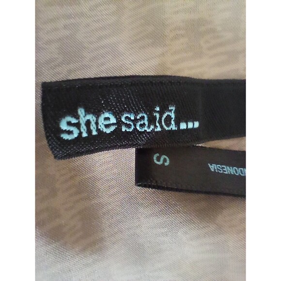 She said Women's Dress Small Beige Sleeveless Knee Length Stretch Waist Satin - Picture 9 of 11